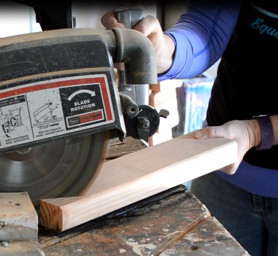 building horse jump standards