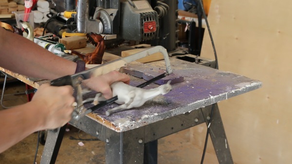 Make Wall Art With Breyer Model Horses