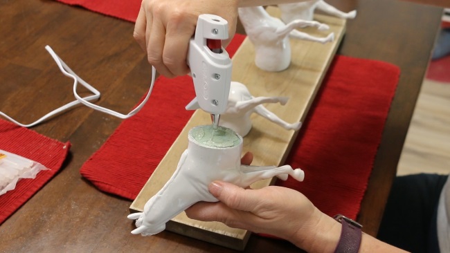 Make Wall Art With Breyer Model Horses